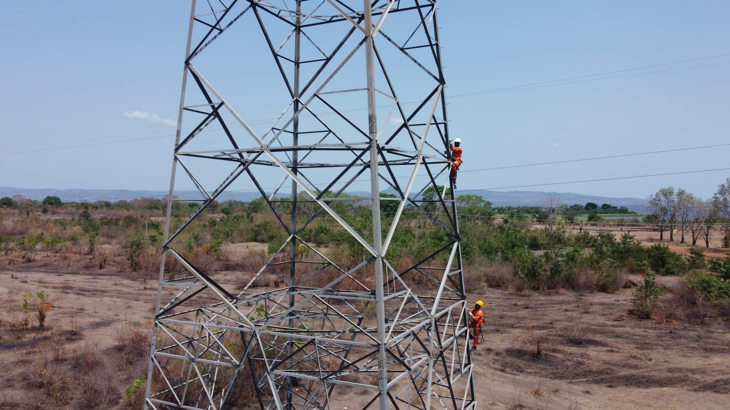 330kV Double Circuit Transmission Line